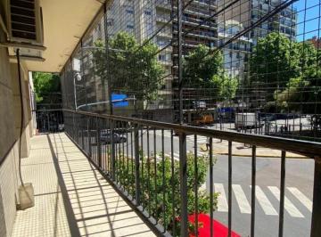 Departamento de 3 ambientes, Recoleta · Venta - Ideal Inversion! Vista Plaza - 3 Amb C/depencia - Av Pueyrredon y Barrientos - Recoleta