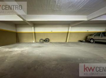 Garage · 16m² · Oportunidad, Cochera Cubierta Grande, (Doble) en Caballito Norte
