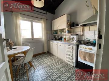 Departamento · 65m² · 2 Ambientes · Hermoso 2 Amb y Medio Sin Expensas, con Terraza y Balcón. Acepta Mascotas