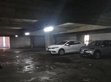 interior · Cochera en Venta – Sarmiento 926, Rosario en Pleno Centro, Primer Piso con Ingreso por Rampa y Seg