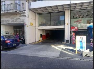 Garage · 13m² · Venta de Cochera en Pleno Centro Rosario.