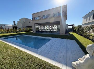 Casa · 225m² · 6 Ambientes · 4 Cocheras · Casa Alquiler 6 Ambientes Barrio Riberas Lote de 700 m² Puertos de Escobar