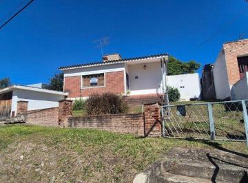 Casa de 5 ambientes, La Calera · Casa 3 Dorm - B° Stoecklin - La Calera