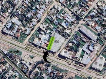 Terreno · 410m² · Terreno en Venta Sobre Ruta Entre 32 y 33 (De Lado de Berisso)