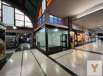 Local comercial · 25m² · 1 Ambiente · Local en Flores