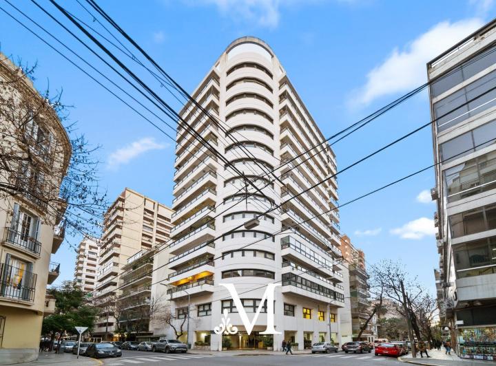 Piso en Torre Belgrano, 5 Ambientes, 2 Cocheras, Seg 24 Hs Presencial, Amenities