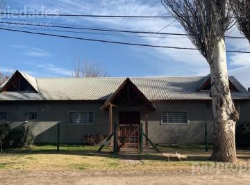 Casa · 137m² · 3 Ambientes · Venta Casa Zona Colegio Bilingüe