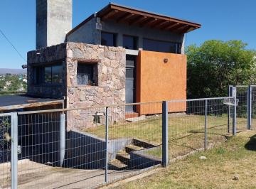 Casa · 953m² · 4 Ambientes · 1 Cochera · Casa en Venta con Vista en Estancia Vieja, Terraza Amplia.