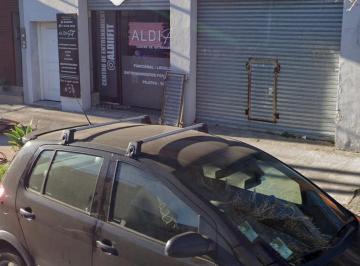 Edificio de 4 ambientes, Lanús · Venta en Bloque. Todo Funcionando en La Actualidad