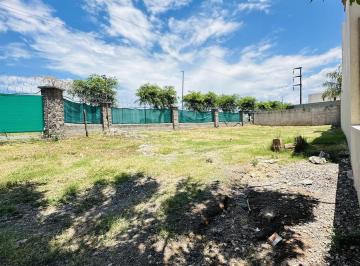 Terreno · 360m² · Lote en Venta Chacra del Norte 360 m. Apto Duplex