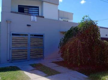 Casa de 4 ambientes, San Rafael · Venta de Casa Tres Habitaciones