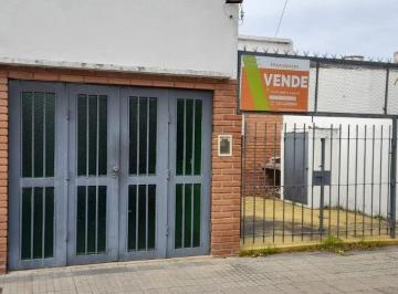 Casa de 1 ambiente, La Plata · Casa a Reciclar con 320 m² y 2 Dorm. en Venta en La Plata