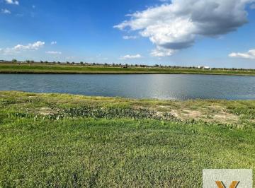 Terreno · 908m² · Terreno en Venta - 908 m² - Puertos del Lago