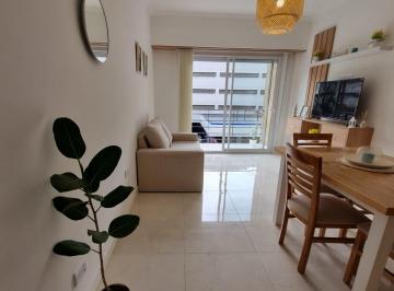Departamento · 51m² · 3 Ambientes · Venta Departamento 3 Ambientes con Balcon a La Calle Reciclado