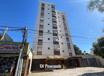 Departamento · 63m² · 3 Ambientes · 1 Cochera · Venta Departamento 3 Ambientes en 1er Psio con Balcón y Cochera - Moreno Centro