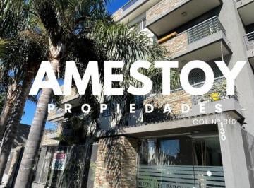 Departamento de 2 ambientes, Quilmes · Depratmento Venta Planta Baja Frente Cochera Barrio Parque Bernal