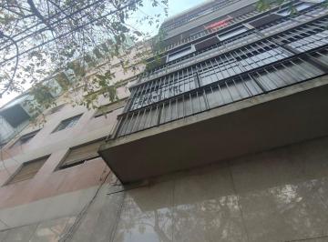 Departamento · 40m² · 2 Ambientes · Av Independencia 4000 Departamento 2 Ambientes