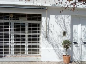 Casa · 4 Ambientes · Casa en San Nicolas de Los Arroyos