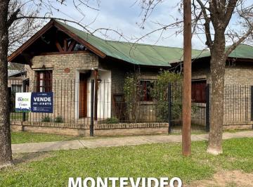 Casa · 480m² · 4 Ambientes · 1 Cochera · Casa en Funes