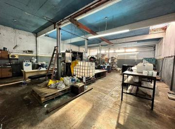 Bodega-Galpón · 185m² · Venta de Galpon Deposito en Ituzaingo Oportunidad