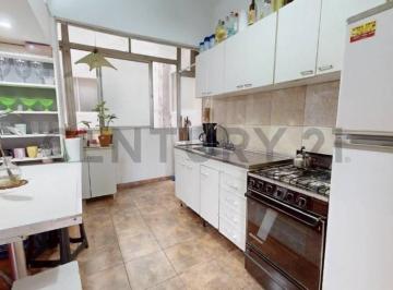 Departamento · 58m² · 4 Ambientes · Departamento 4 Ambientes en Venta – Constitución