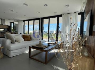 Casa · 314m² · 6 Ambientes · 1 Cochera · Casa en Venta en Acacias, Puertos del Lago