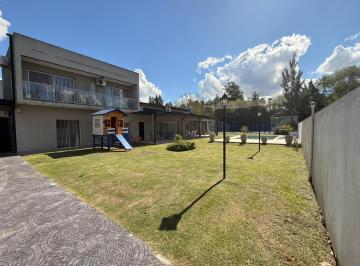 Casa · 178m² · 4 Ambientes · 2 Cocheras · Casa en El Rodeo
