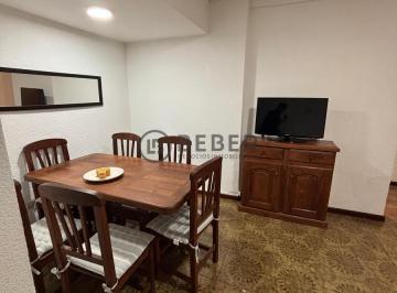 Departamento · 38m² · 2 Ambientes · Venta Departamento 2 Ambientes Al Contrafrente con Cochera Fija, Plaza Colón