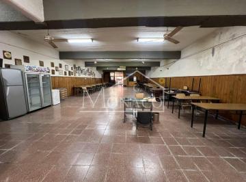 Local comercial de 6 ambientes, Liniers · Local Comercial. Salon de Eventos / Local Gastronico, Deposito