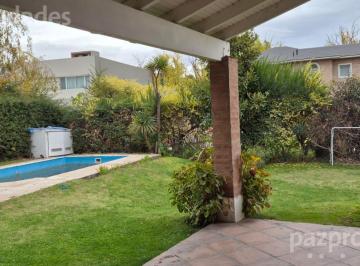 Casa · 200m² · 5 Ambientes · 2 Cocheras · Venta Casa B Privado "Rincon Club de Campo"