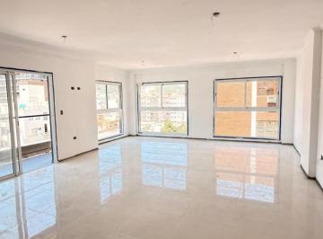 Departamento · 120m² · 4 Ambientes · 1 Cochera · Departamento en Venta en Villa Carlos Paz con Vista Al Lago