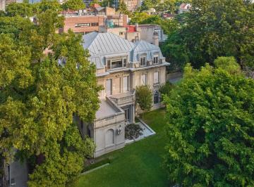 Casa · 1700m² · 16 Ambientes · 6 Cocheras · Mansión en Venta en Belgrano