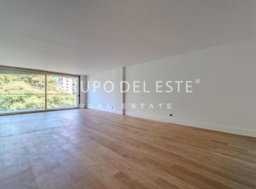 Departamento · 200m² · 4 Ambientes · 1 Cochera · Departamento en Palermo Chico