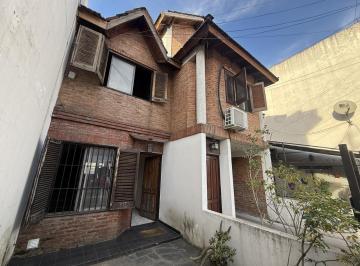 PH · 53m² · 3 Ambientes · 1 Cochera · Duplex de 3 Ambientes Al Frente con Cochera y Patio en San Justo