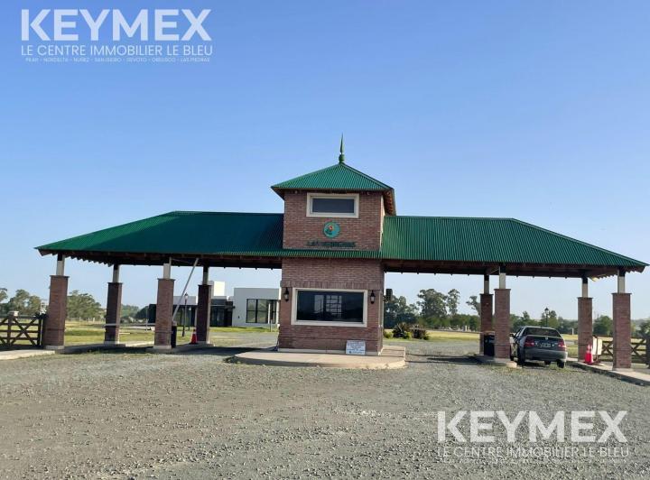 Terreno · 900m²