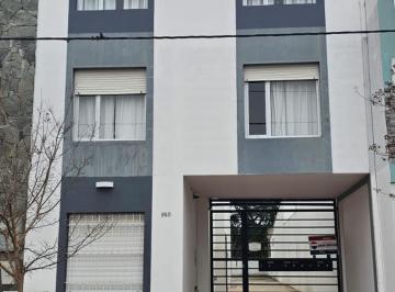 Departamento · 50m² · 2 Ambientes · 1 Cochera · Alquiler Departamento 1 Dormitorio Plata Baja