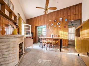 Casa · 80m² · 4 Ambientes · 1 Cochera · Venta - Casa 2 Dorm. - Barrio Bella Vista, Rosario - Apto Crédito.