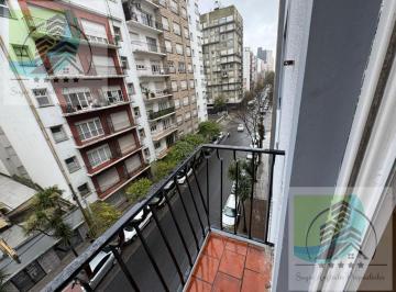 Departamento · 67m² · 3 Ambientes · Venta Departamento 3 Ambientes con Balcon Al Frente