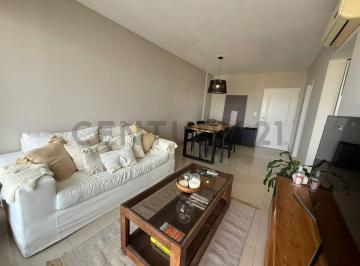 Departamento · 43m² · 2 Ambientes · 1 Cochera · Venta Departamento de 2 Ambientes con Cochera Frente Al Parque Centenario