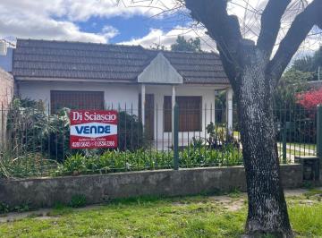 Casa de 3 ambientes, Esteban Echeverría · Buena Casa a La Venta en Buena Ubicacion