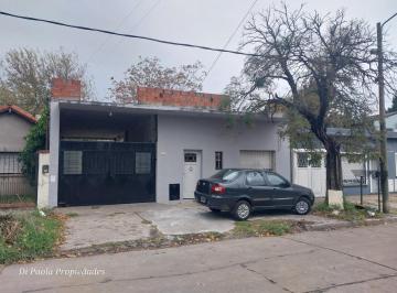 PH de 3 ambientes, Lomas de Zamora · 3 Amb Al Frente con Patio