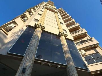 Departamento de 2 ambientes, Lanús · Semipiso en Venta Lanús Oeste 2 Ambientes con Cochera