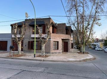 Casa · 223m² · 7 Ambientes · Casa en Venta - 3 Dorm. 3 Baños - Saladillo