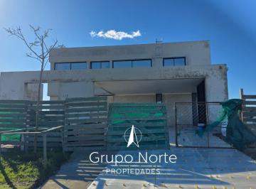 Casa · 282m² · 6 Ambientes · 4 Cocheras · Casa en Venta Al Lago en Puertos, Amarras