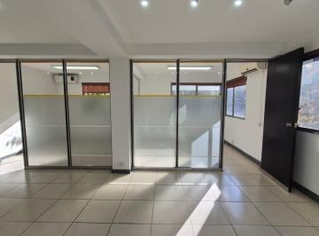 Oficina comercial · 93m² · 4 Ambientes · Oficina en Microcentro de Mendoza