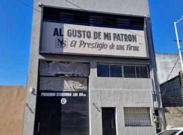 Bodega-Galpón · 476m² · Galpon en Alquiler en Piñeyro. 480 m² en Dos Plantas Mas un Entrepiso