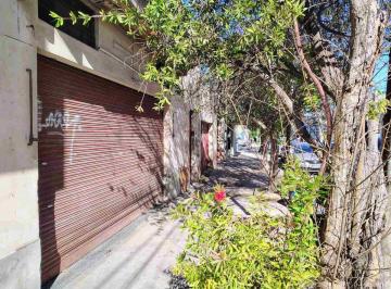 Depósito · 110m² · Alquiler - Casa Deposito a Refaccionar - San Martin