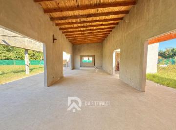 Casa · 184m² · 5 Ambientes · Casa en Una Planta Venta Obra Gris Haras del Sol Pilar Oportunidad