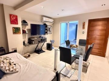 Casa · 90m² · 5 Ambientes · 1 Cochera · Precioso Dúplex de 3 Dorm. con Cochera en Venta, Altura Av Roca Al 1000, Zona Sur