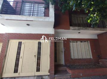 Casa · 225m² · 3 Ambientes · Casa en Moron